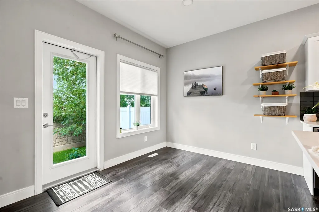 115 Veltkamp Crescent Saskatoon SK S7T 0T7