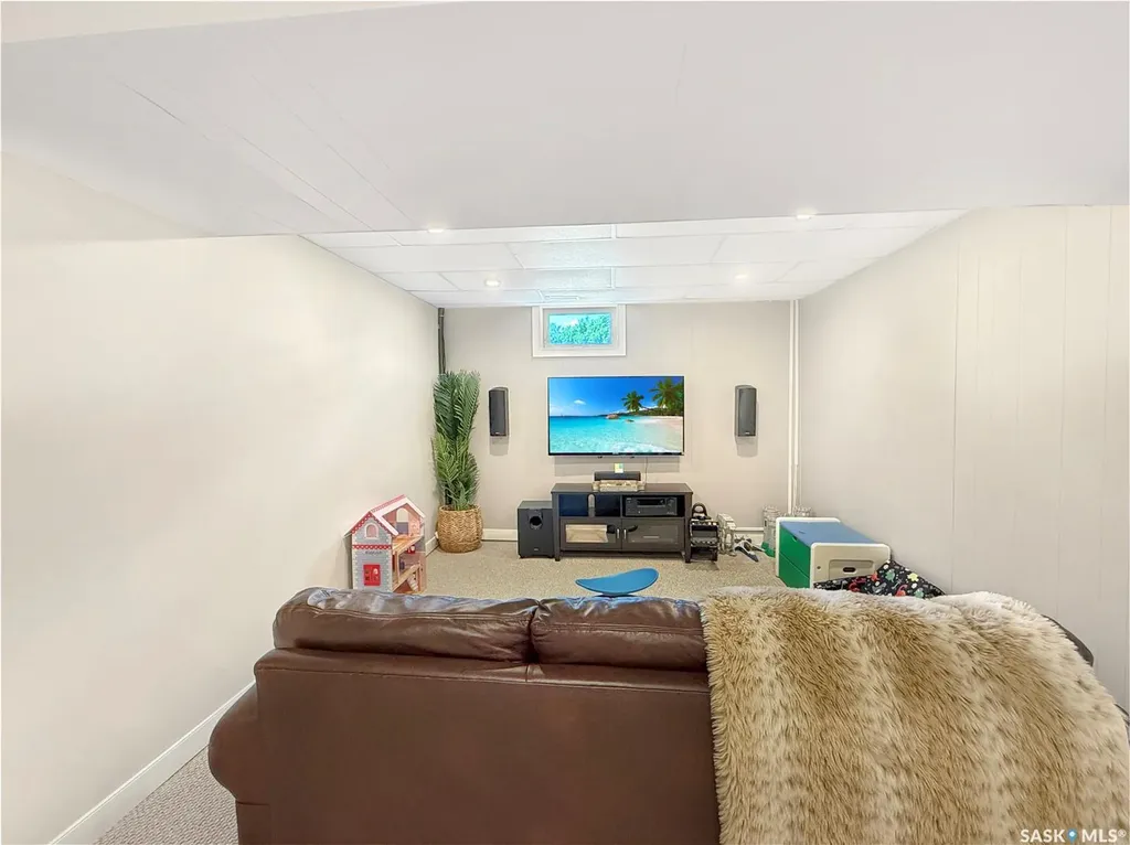 303 3rd Avenue E Debden SK S0J 0S0