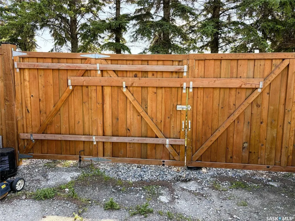 303 3rd Avenue E Debden SK S0J 0S0