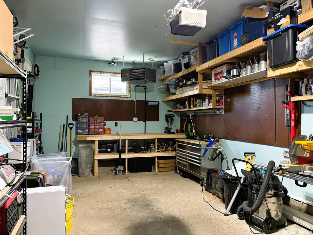 303 3rd Avenue E Debden SK S0J 0S0