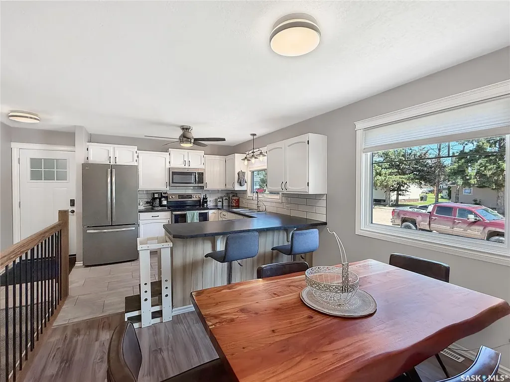 303 3rd Avenue E Debden SK S0J 0S0