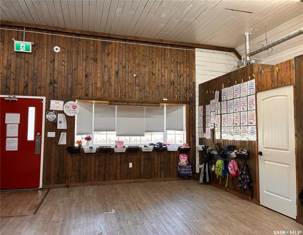 314-316 1st Avenue E Nipawin SK S0E 1E0