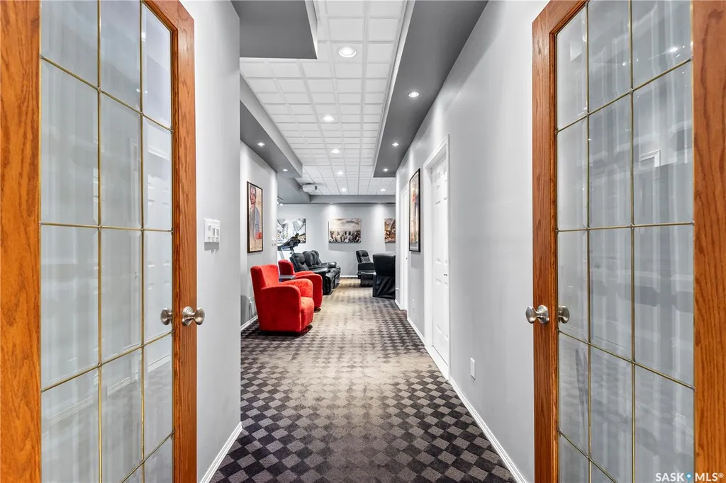 270 Prospect Crescent Lumsden SK S0G 3C0