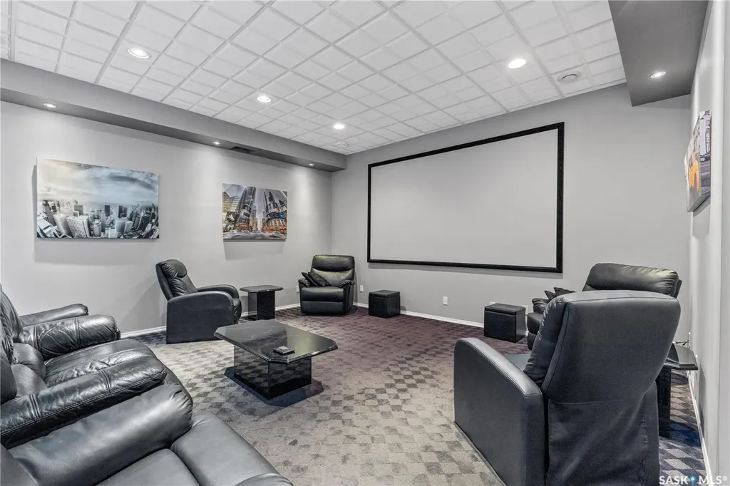 270 Prospect Crescent Lumsden SK S0G 3C0