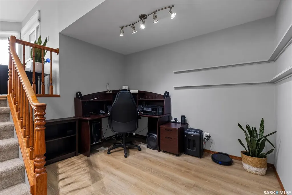 270 Prospect Crescent Lumsden SK S0G 3C0