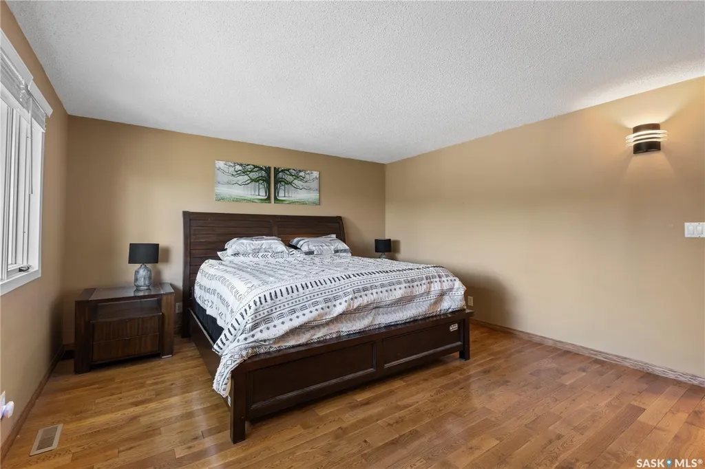 342 4th Street E Regina Beach SK S0G 4C0