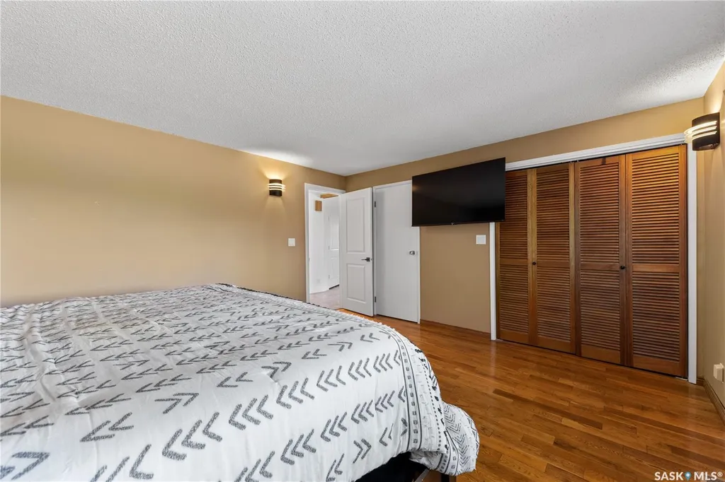 342 4th Street E Regina Beach SK S0G 4C0