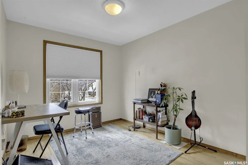 2734 Victoria Avenue Regina SK S4T 1K3