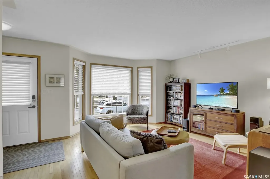 2734 Victoria Avenue Regina SK S4T 1K3