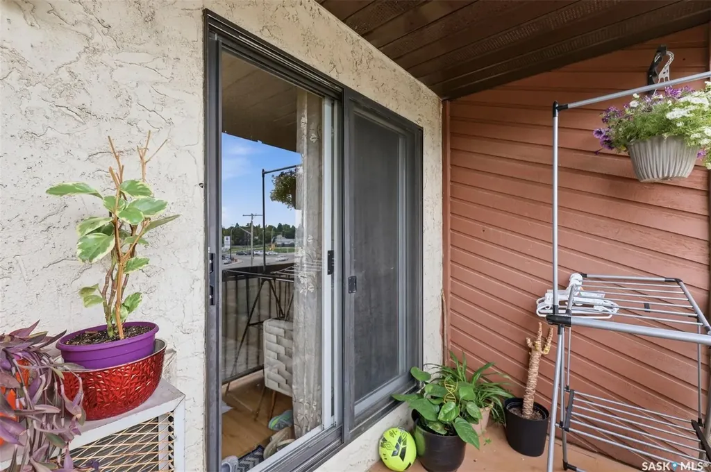 3302 33rd Street W Saskatoon SK S7L 6C9