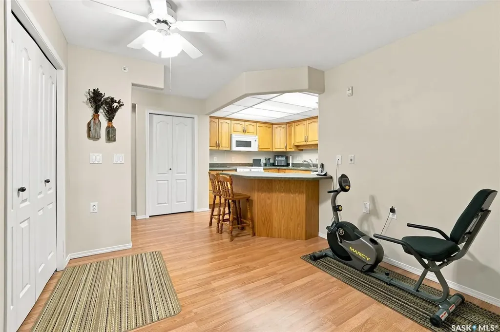 1622 Acadia Drive Saskatoon SK S7H 5H7