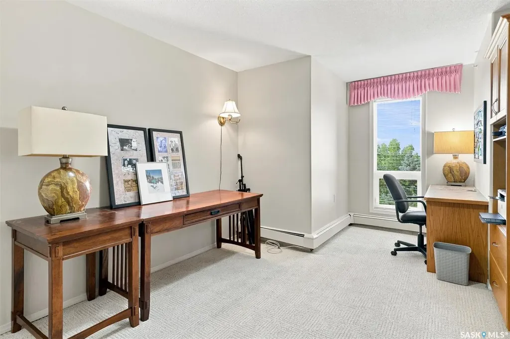 1622 Acadia Drive Saskatoon SK S7H 5H7
