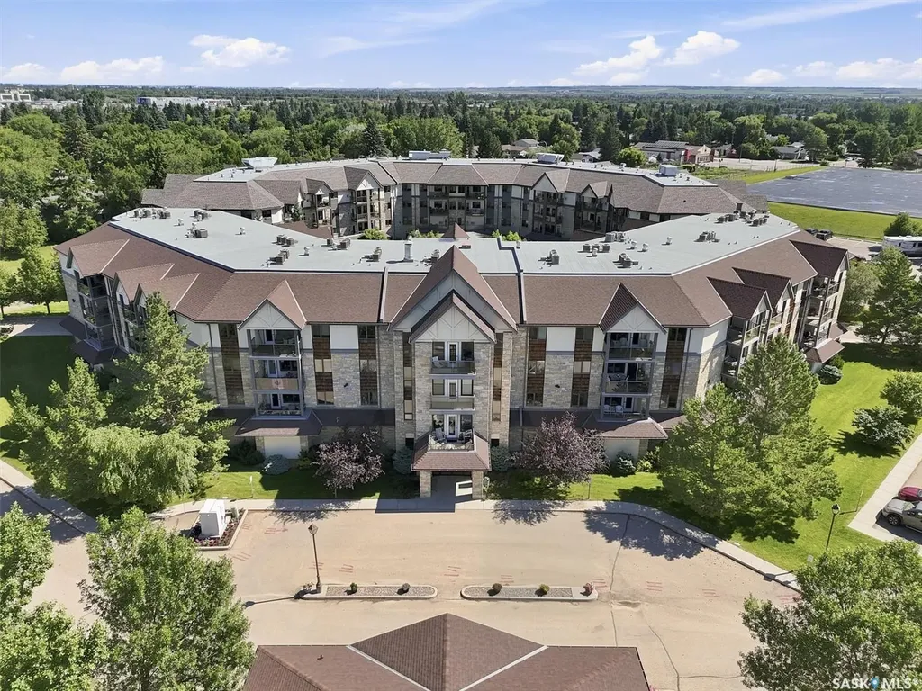 1622 Acadia Drive Saskatoon SK S7H 5H7