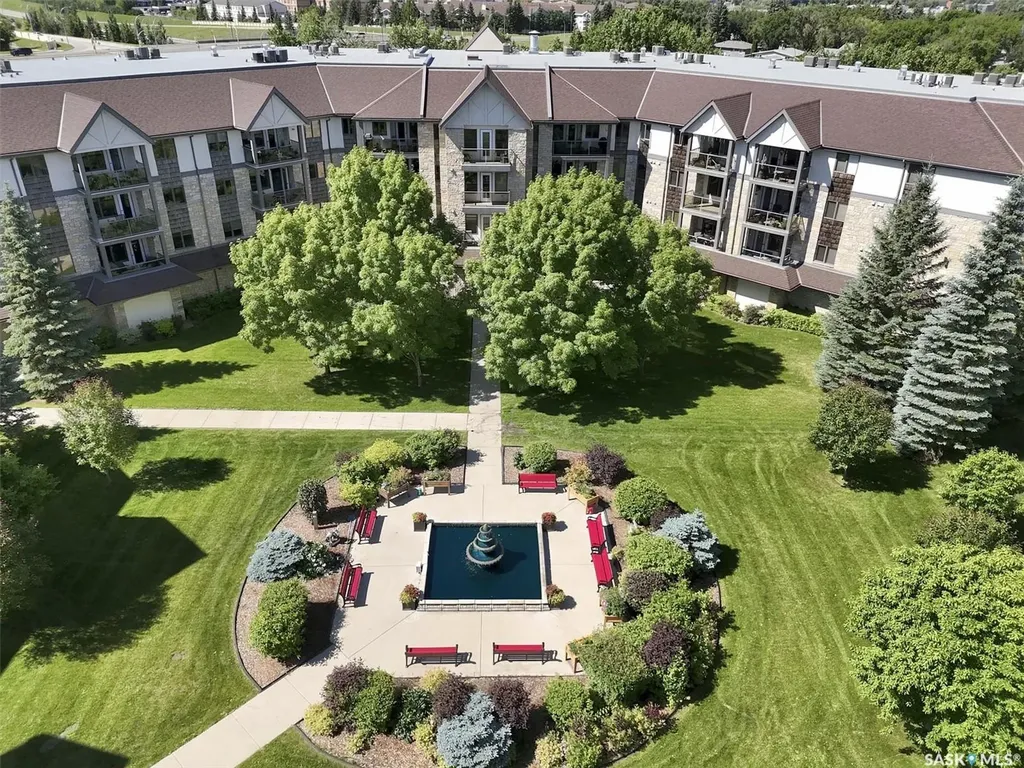 1622 Acadia Drive Saskatoon SK S7H 5H7
