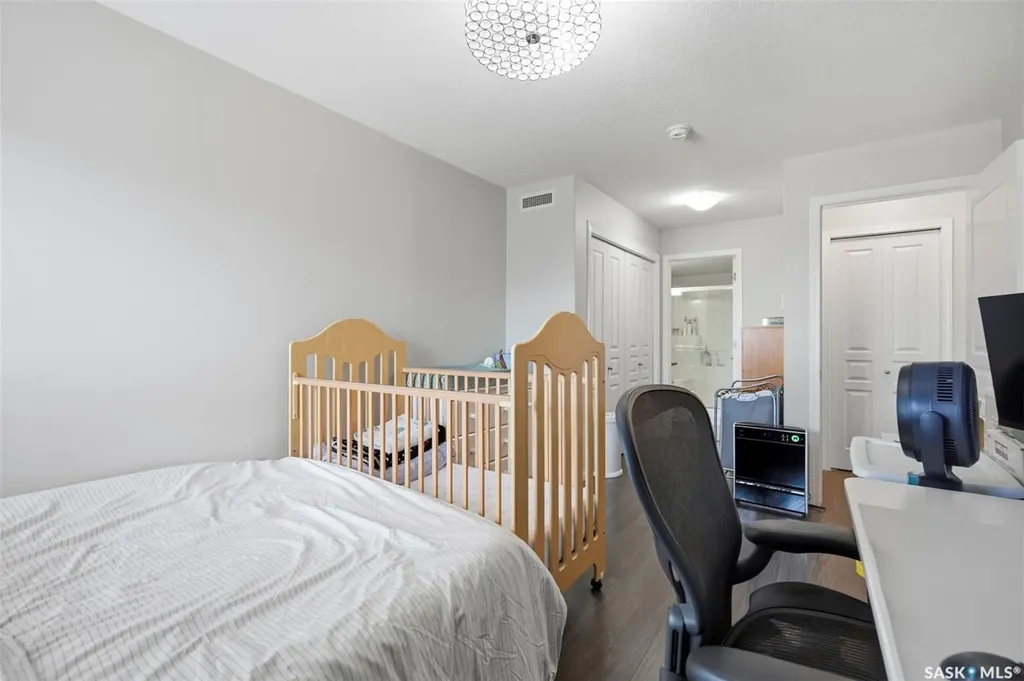 106 Willis Crescent Saskatoon SK S7T 0Y6