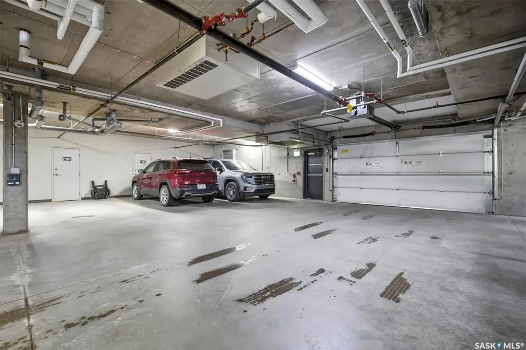 106 Willis Crescent Saskatoon SK S7T 0Y6