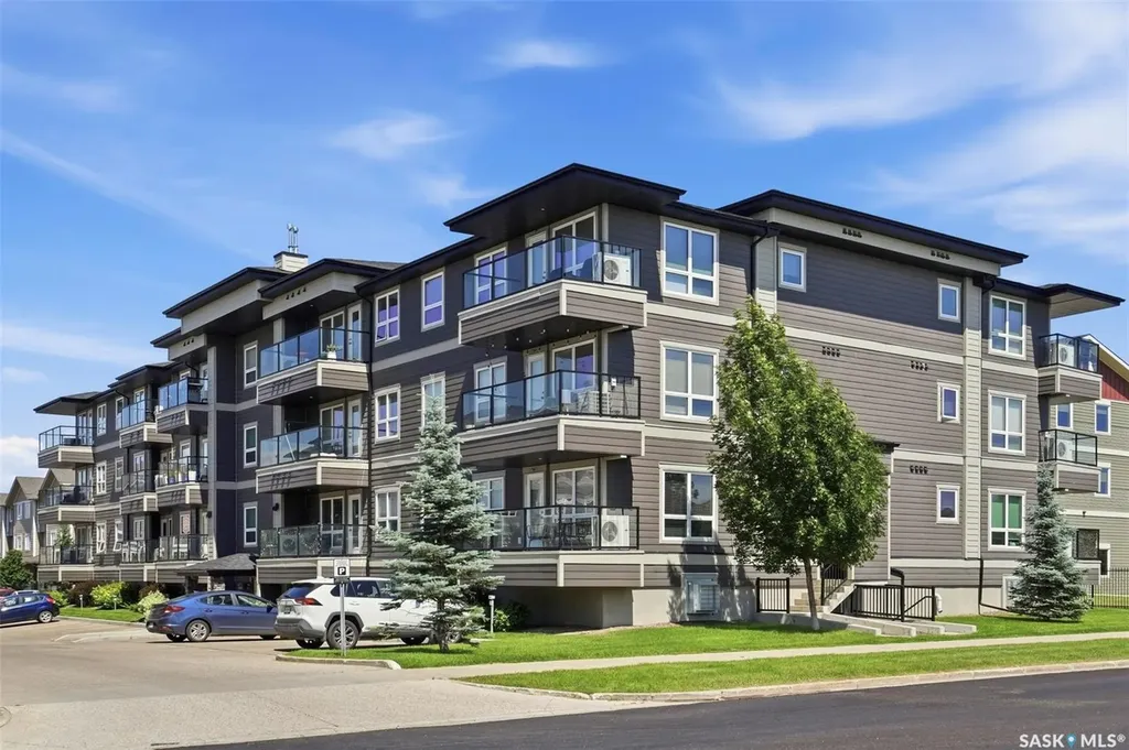 106 Willis Crescent Saskatoon SK S7T 0Y6