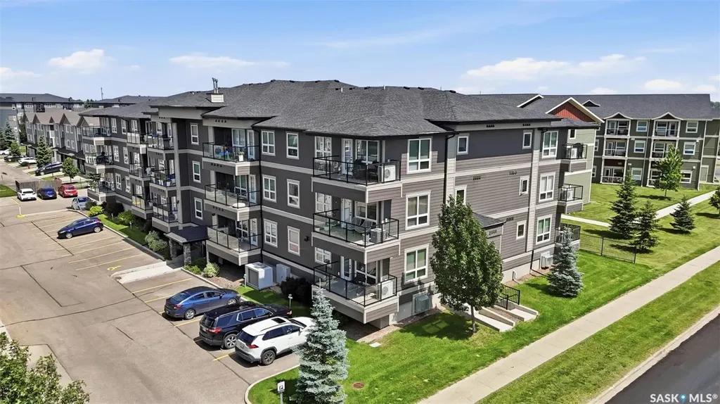 106 Willis Crescent Saskatoon SK S7T 0Y6