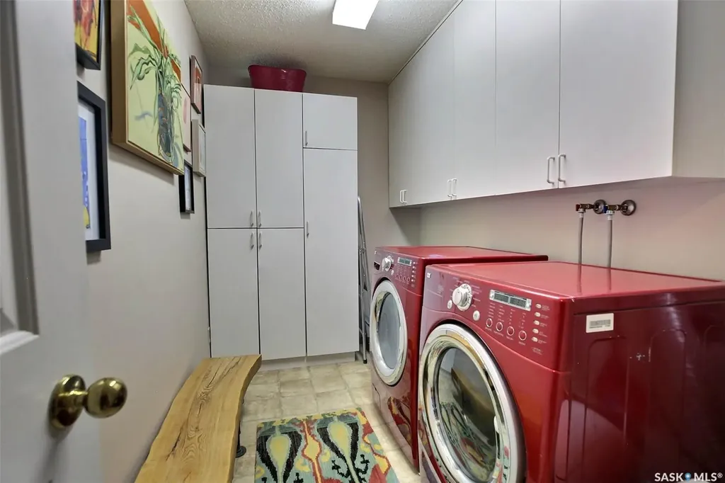 2160 Cornwall Street Regina SK S4P 2K7