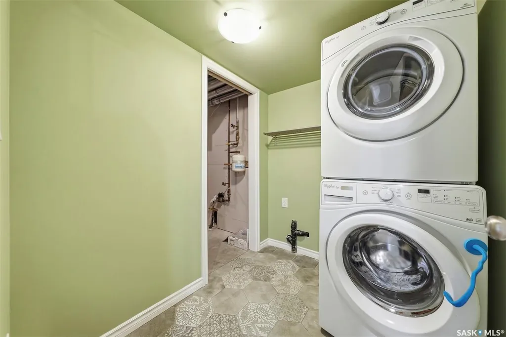 1430 Hunter Road Saskatoon SK S7T 0T4