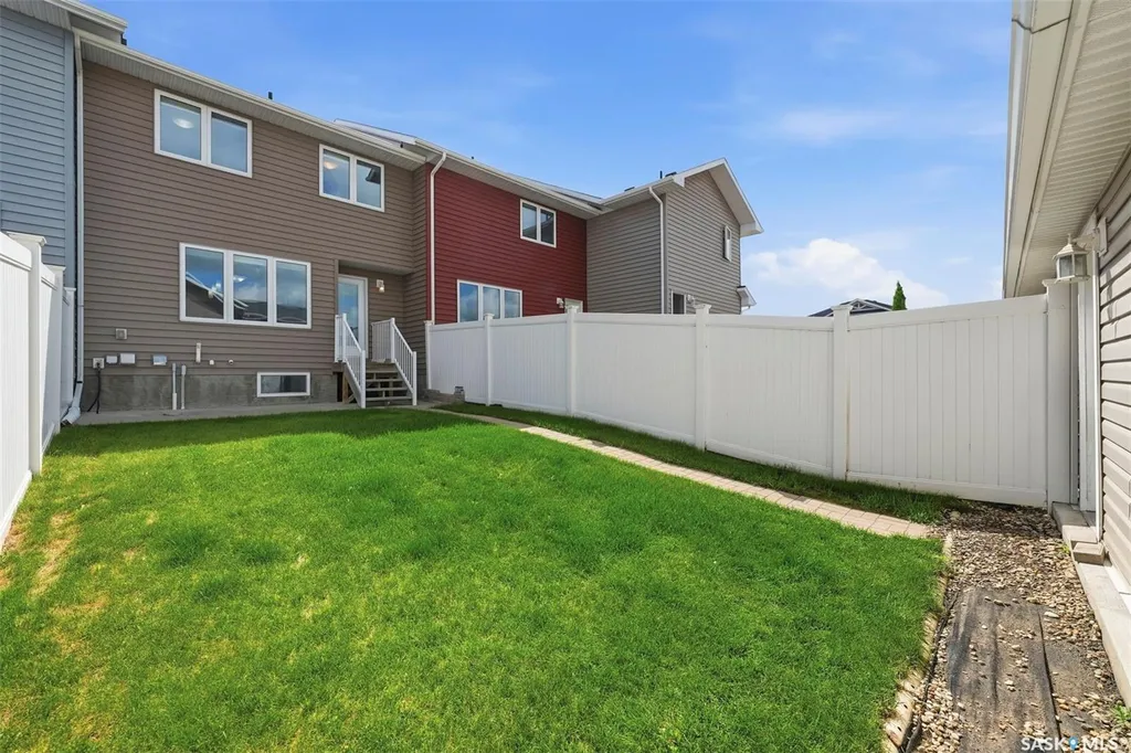 1430 Hunter Road Saskatoon SK S7T 0T4