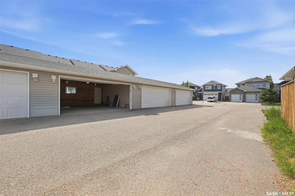 1430 Hunter Road Saskatoon SK S7T 0T4