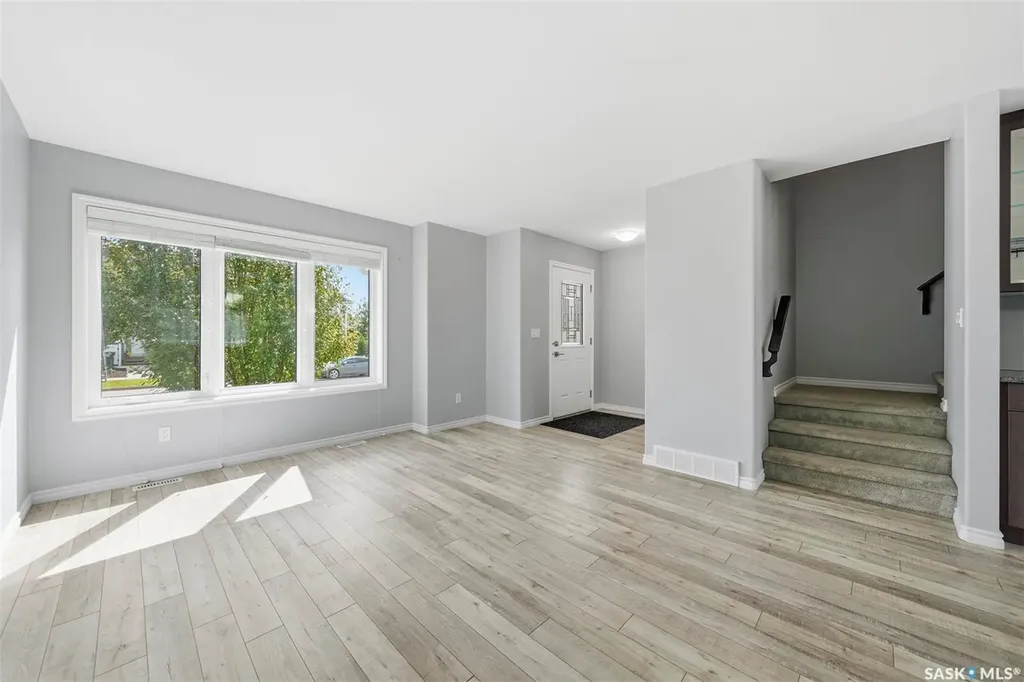 1430 Hunter Road Saskatoon SK S7T 0T4