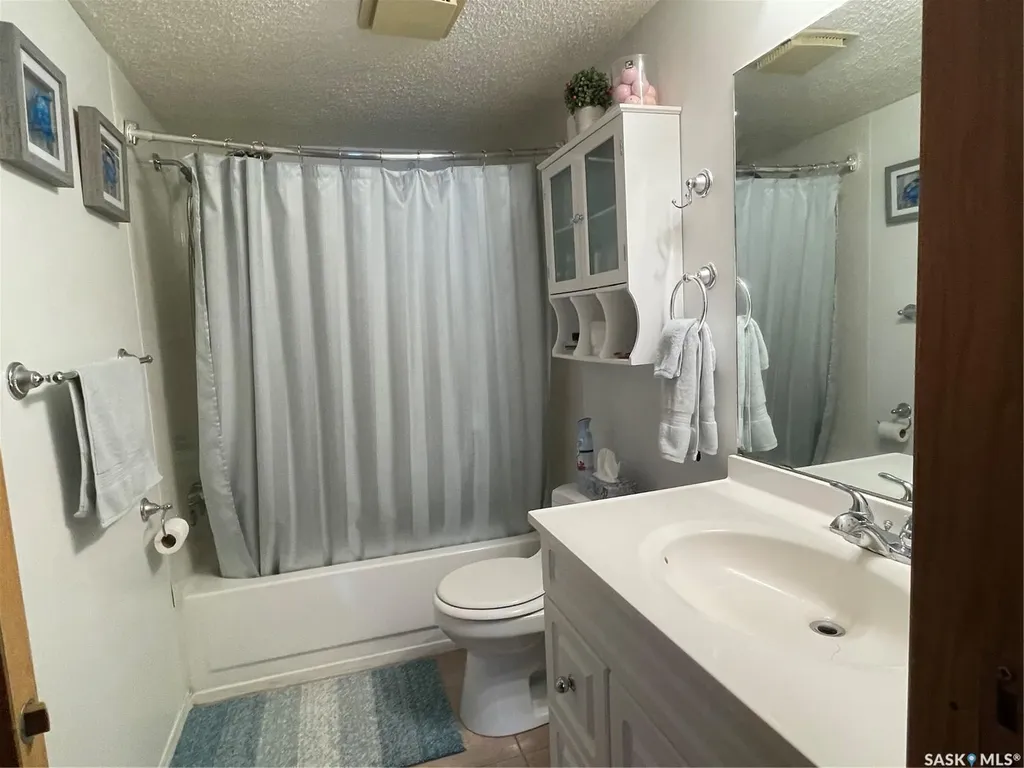 51 Wood Lily Drive Moose Jaw SK S6H 1H1