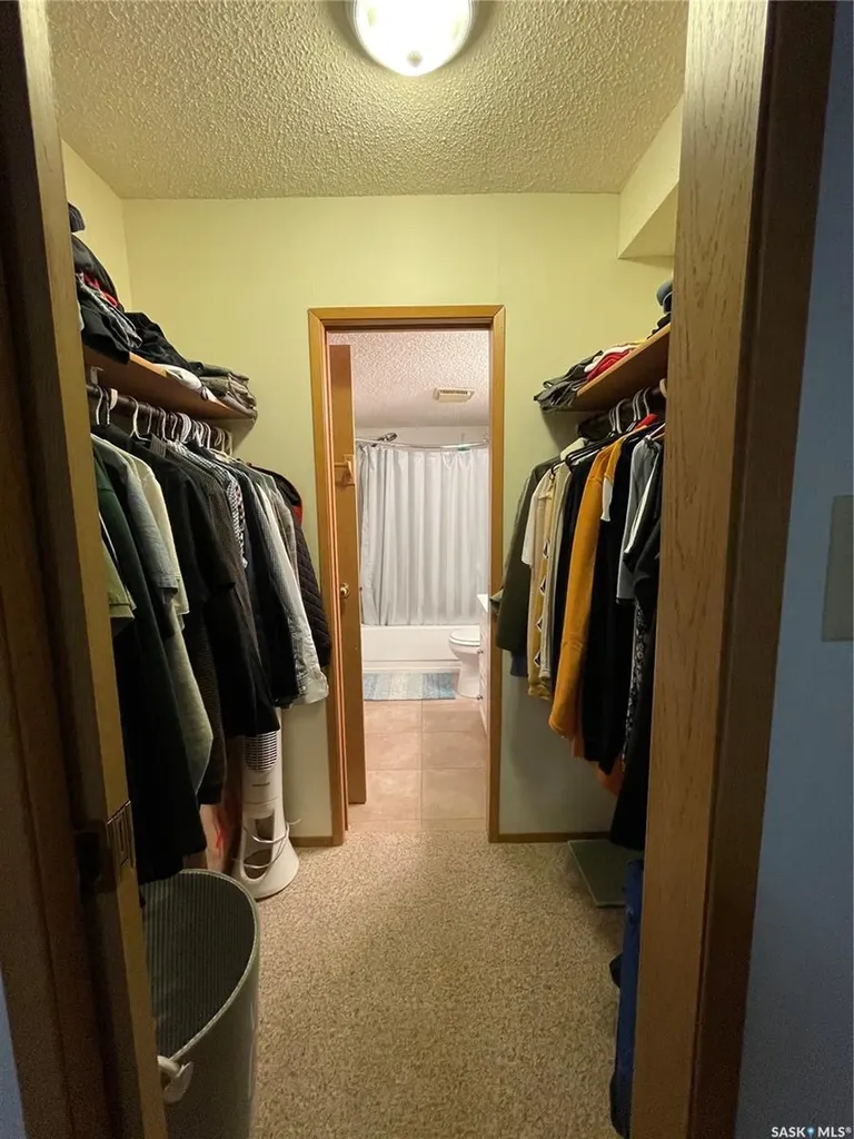 51 Wood Lily Drive Moose Jaw SK S6H 1H1