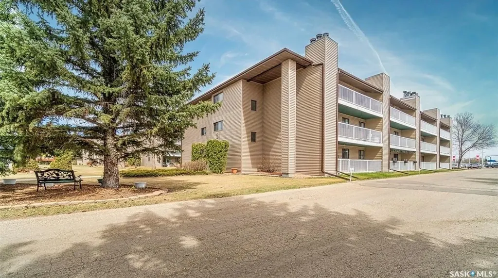 51 Wood Lily Drive Moose Jaw SK S6H 1H1
