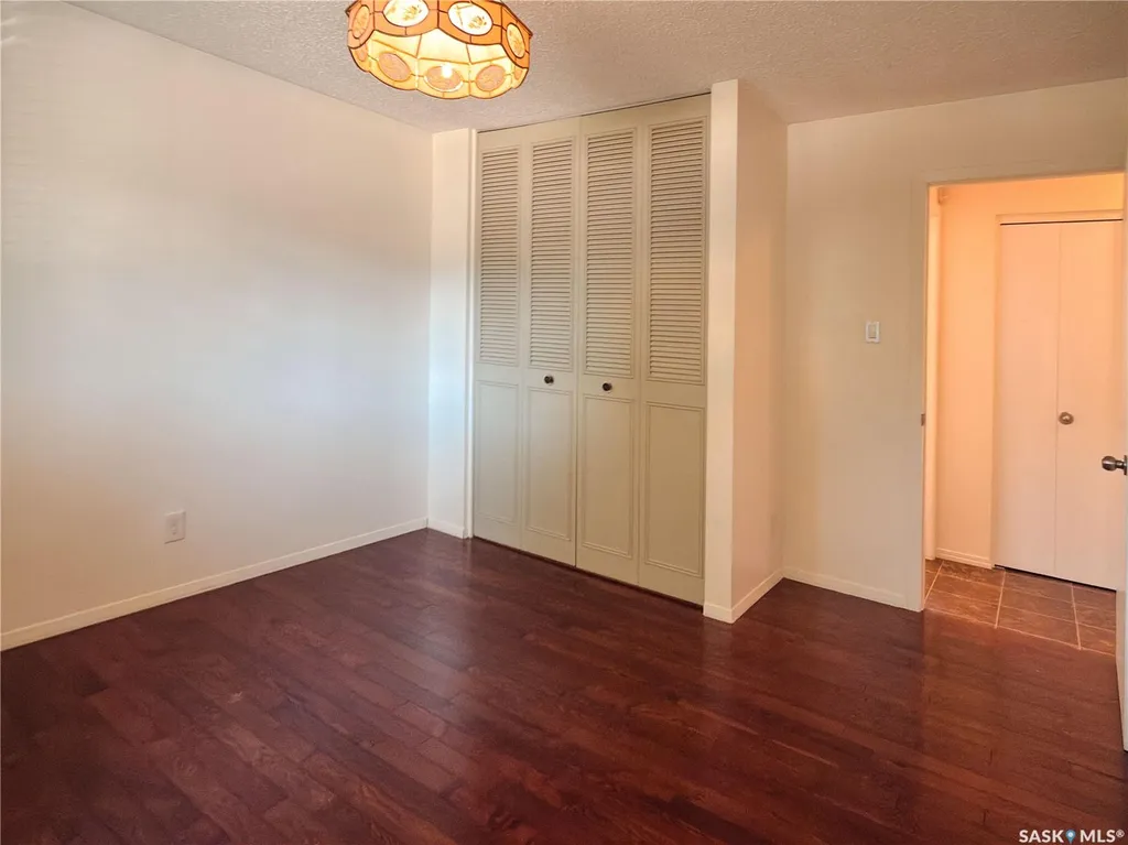 6 Fulton Drive Regina SK S4X 1E9