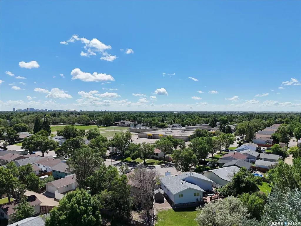 6 Fulton Drive Regina SK S4X 1E9