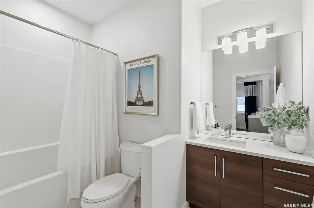 905 Salmon Way Martensville SK S0K 2T1