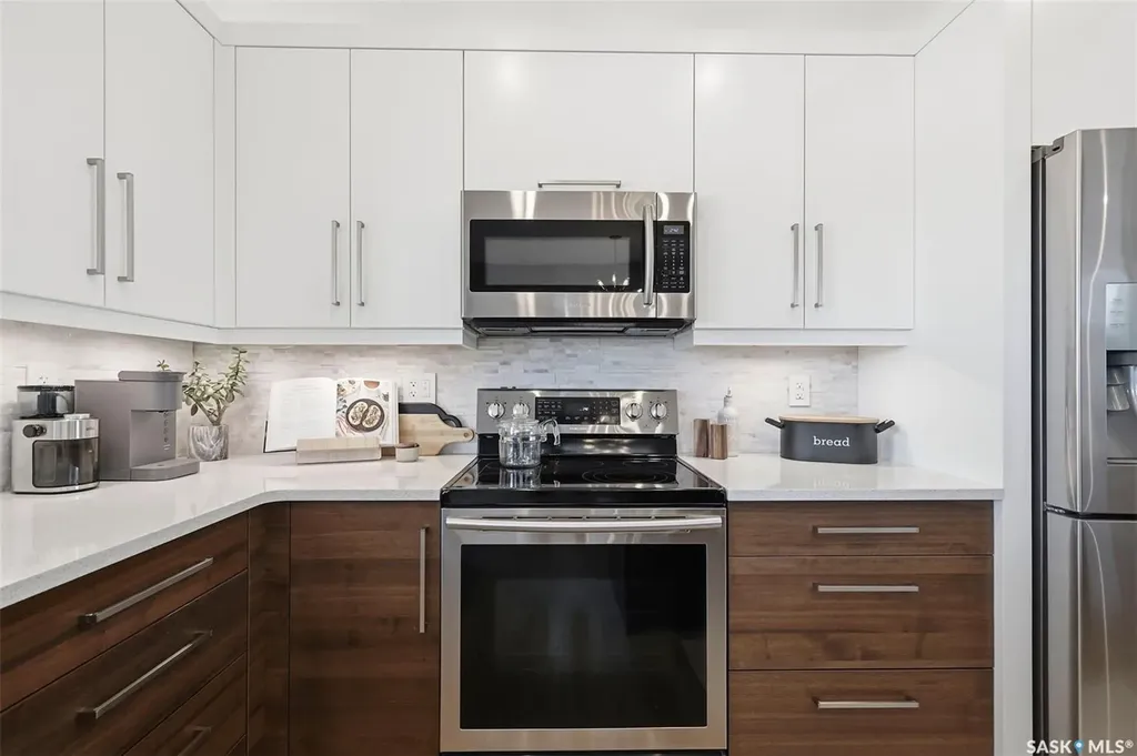 905 Salmon Way Martensville SK S0K 2T1