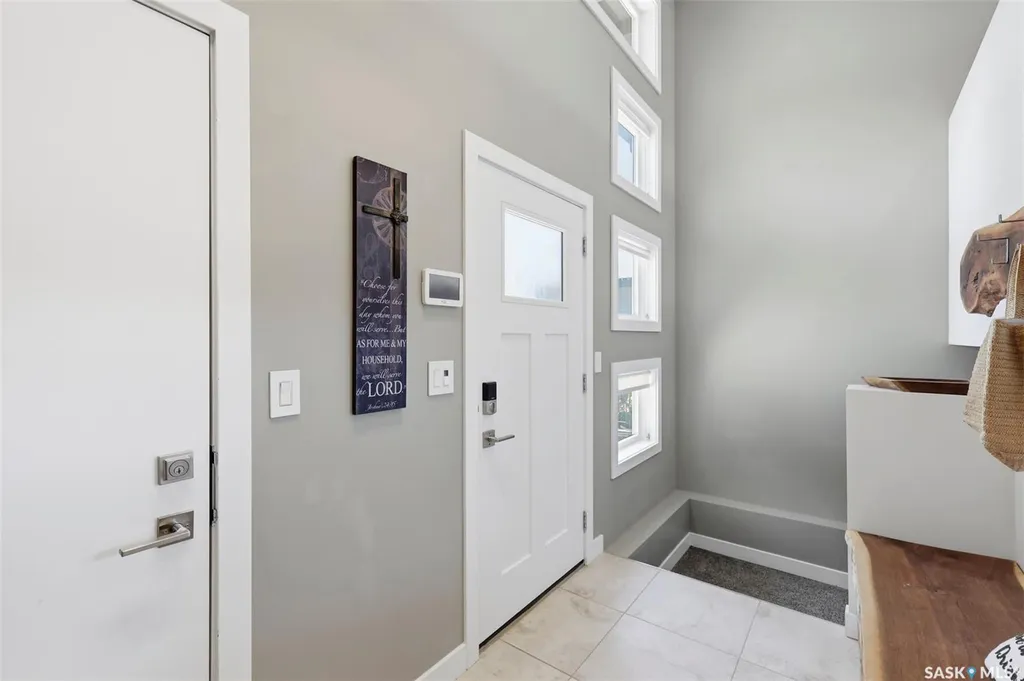 905 Salmon Way Martensville SK S0K 2T1