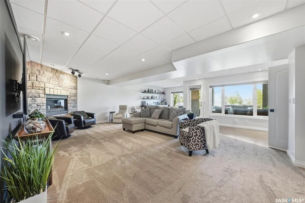 234 Denham Crescent Saskatoon SK S7R 1E9