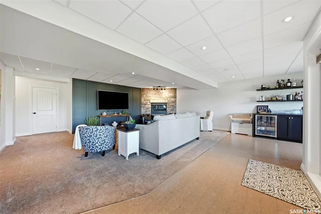 234 Denham Crescent Saskatoon SK S7R 1E9
