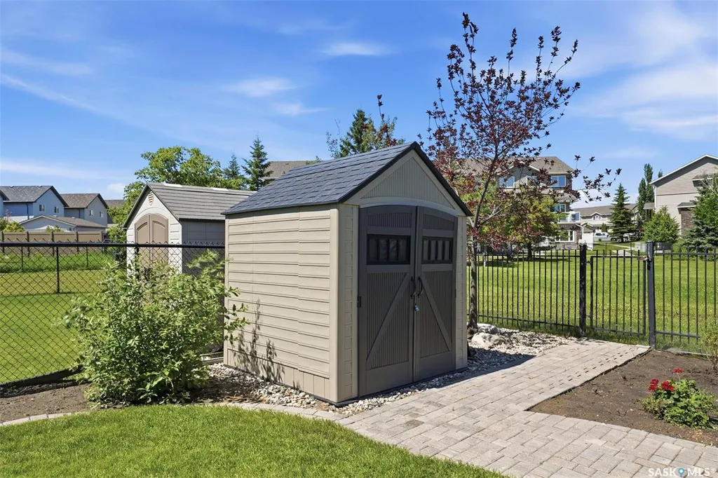 234 Denham Crescent Saskatoon SK S7R 1E9