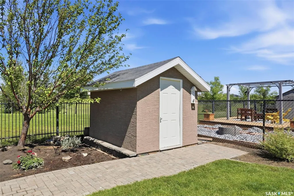 234 Denham Crescent Saskatoon SK S7R 1E9
