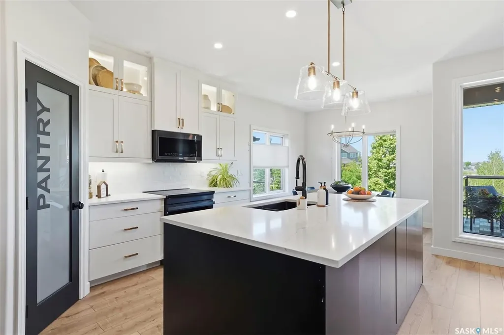 234 Denham Crescent Saskatoon SK S7R 1E9