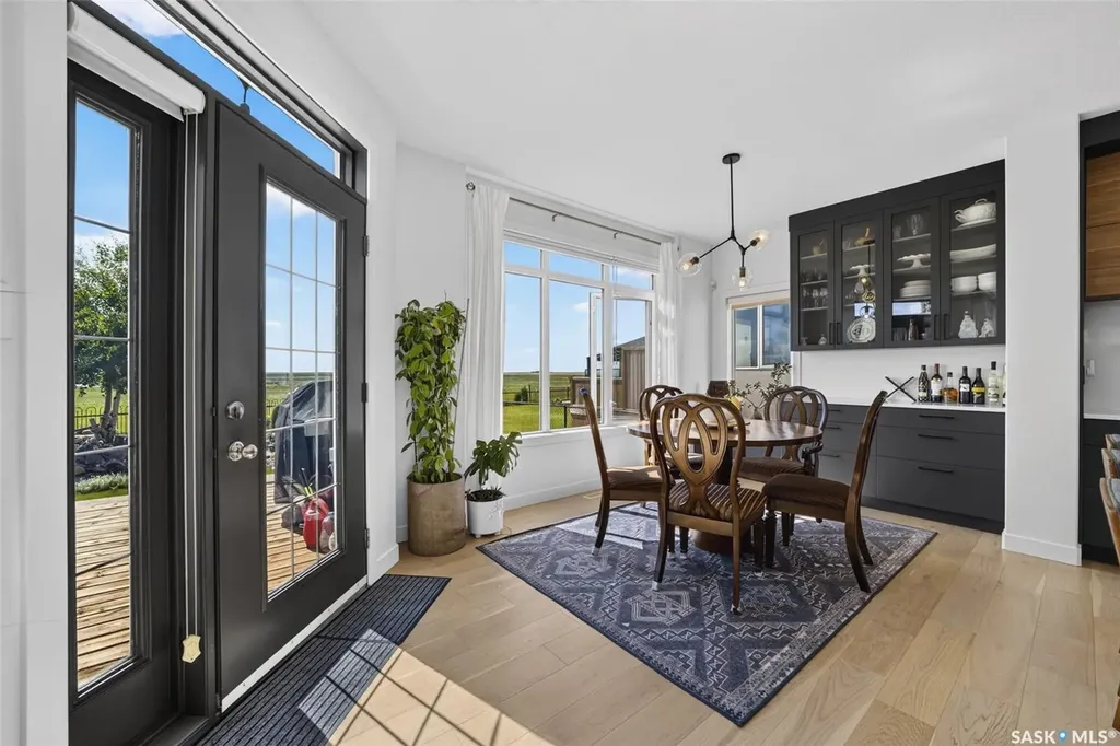 10146 Wascana Estates Regina SK S4V 2X3