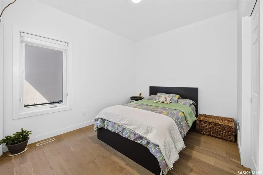 10146 Wascana Estates Regina SK S4V 2X3