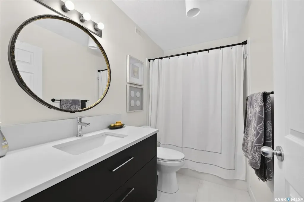 10146 Wascana Estates Regina SK S4V 2X3