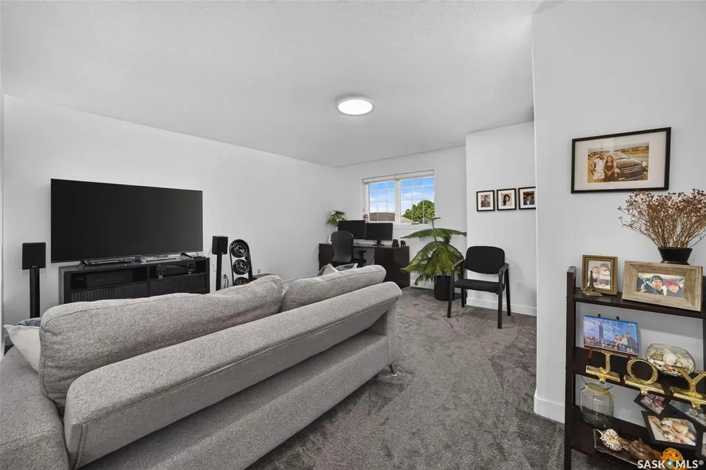 10146 Wascana Estates Regina SK S4V 2X3