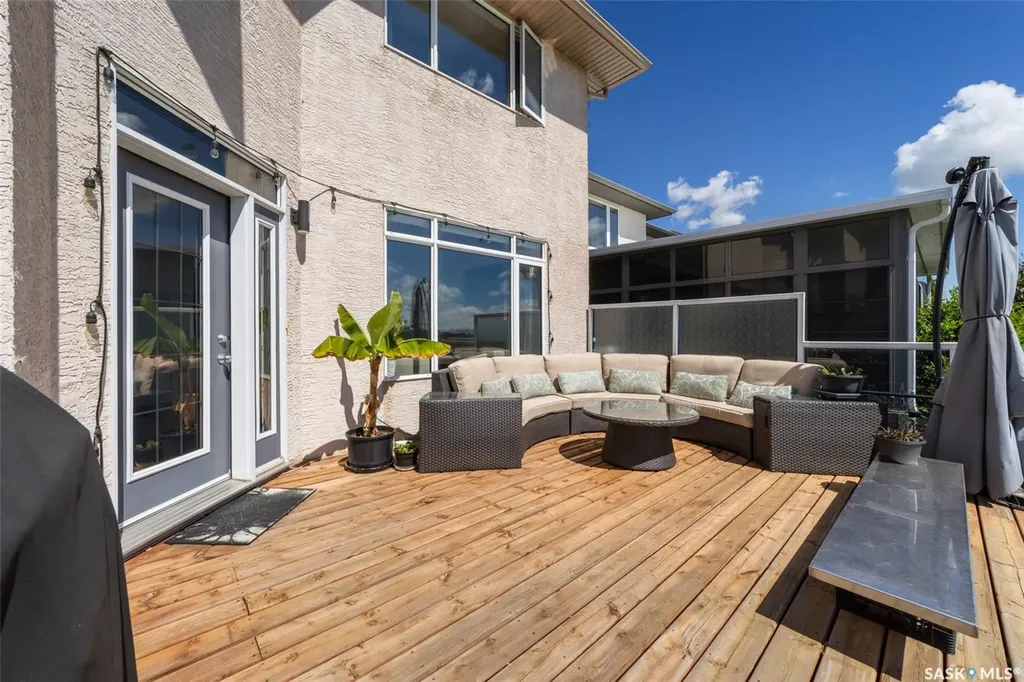 10146 Wascana Estates Regina SK S4V 2X3