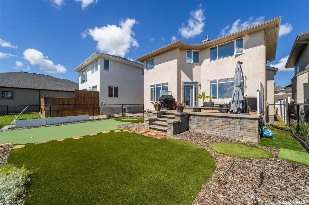 10146 Wascana Estates Regina SK S4V 2X3
