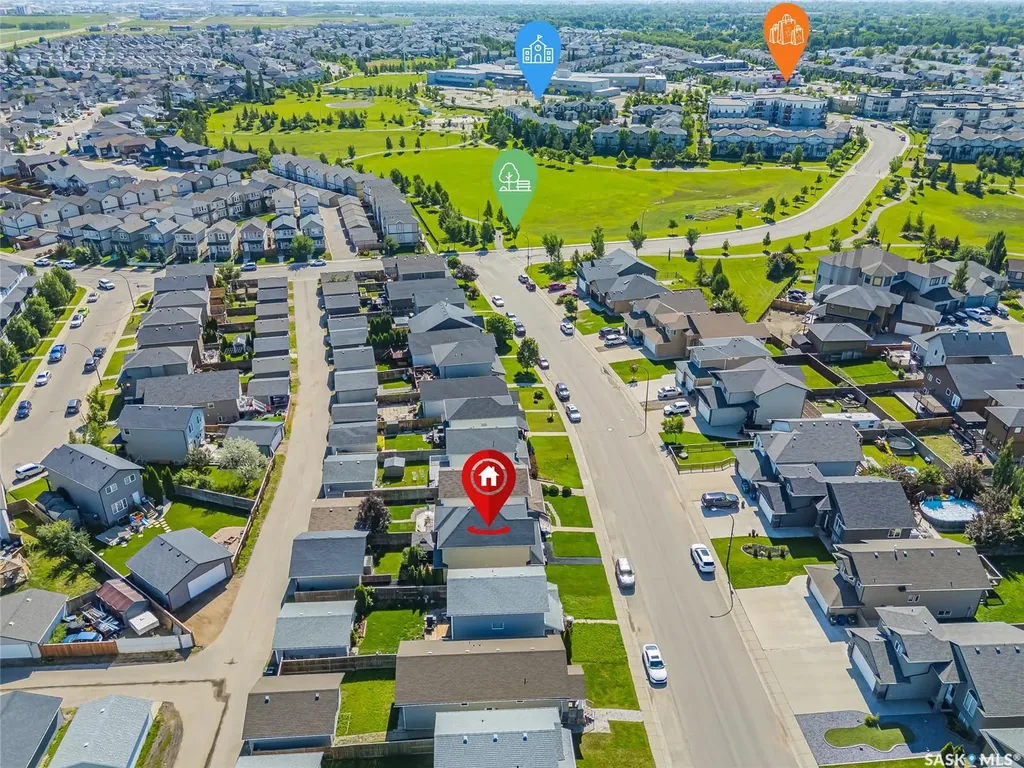 146 West Hampton Boulevard Saskatoon SK S7R 0B8
