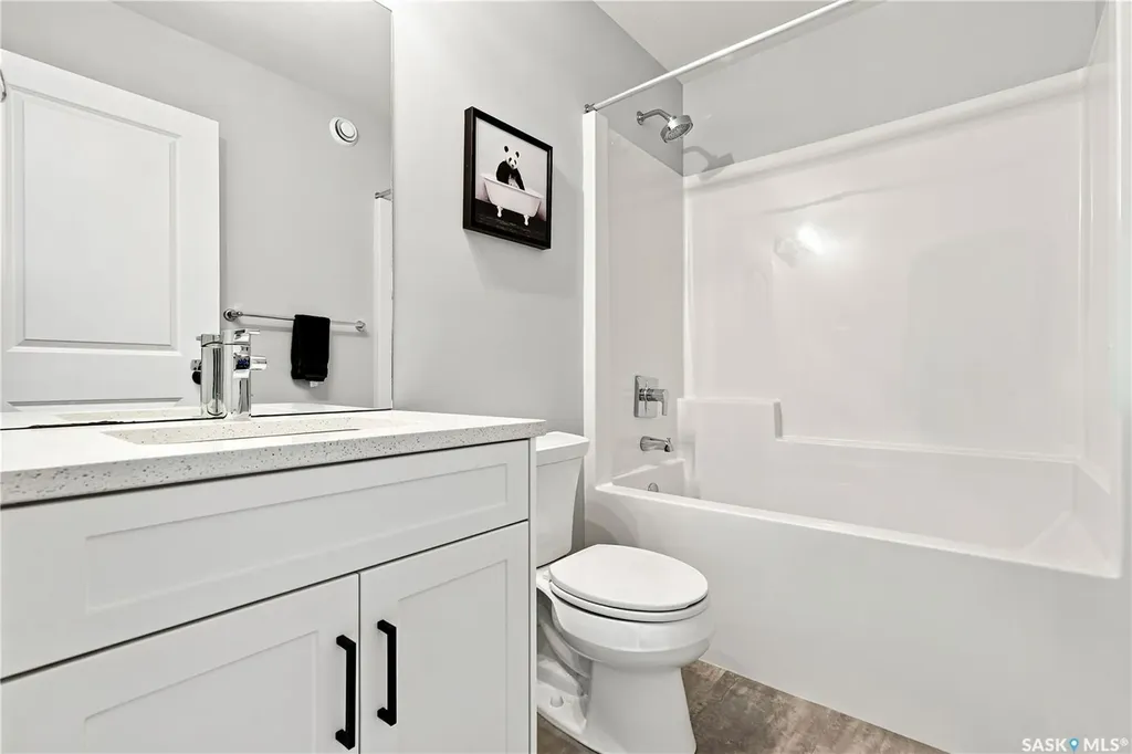 136 Thakur Street Saskatoon SK S7W 0Z6