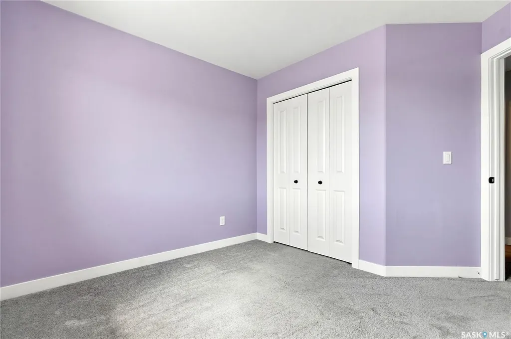 136 Thakur Street Saskatoon SK S7W 0Z6