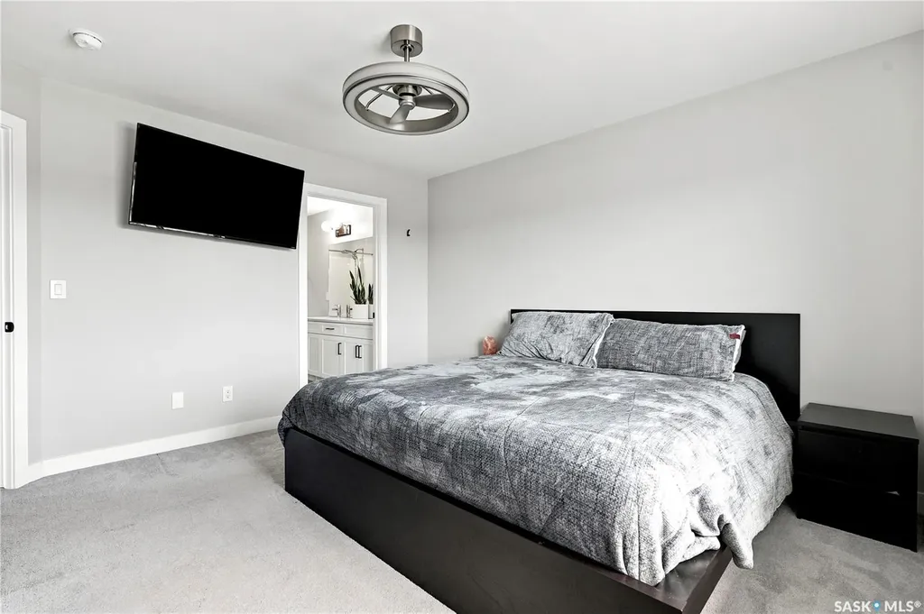 136 Thakur Street Saskatoon SK S7W 0Z6